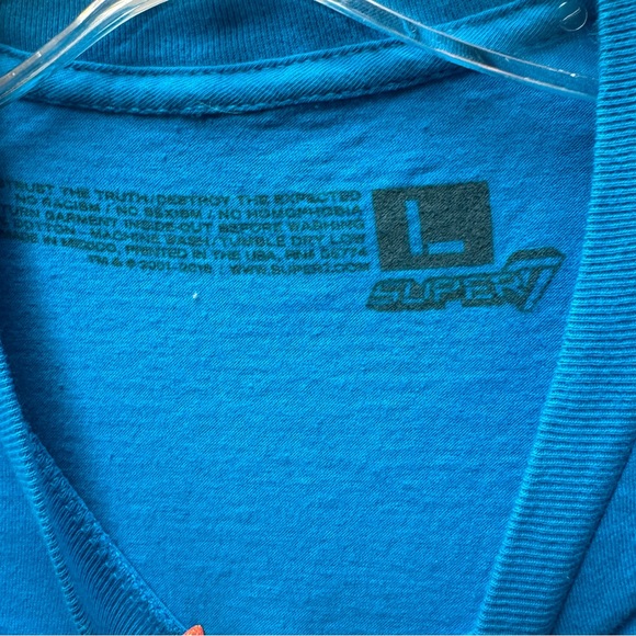 Super 7 Blue Stranger Things Modern Print Art Graphic T Mens Size Large - Picture 4 of 4